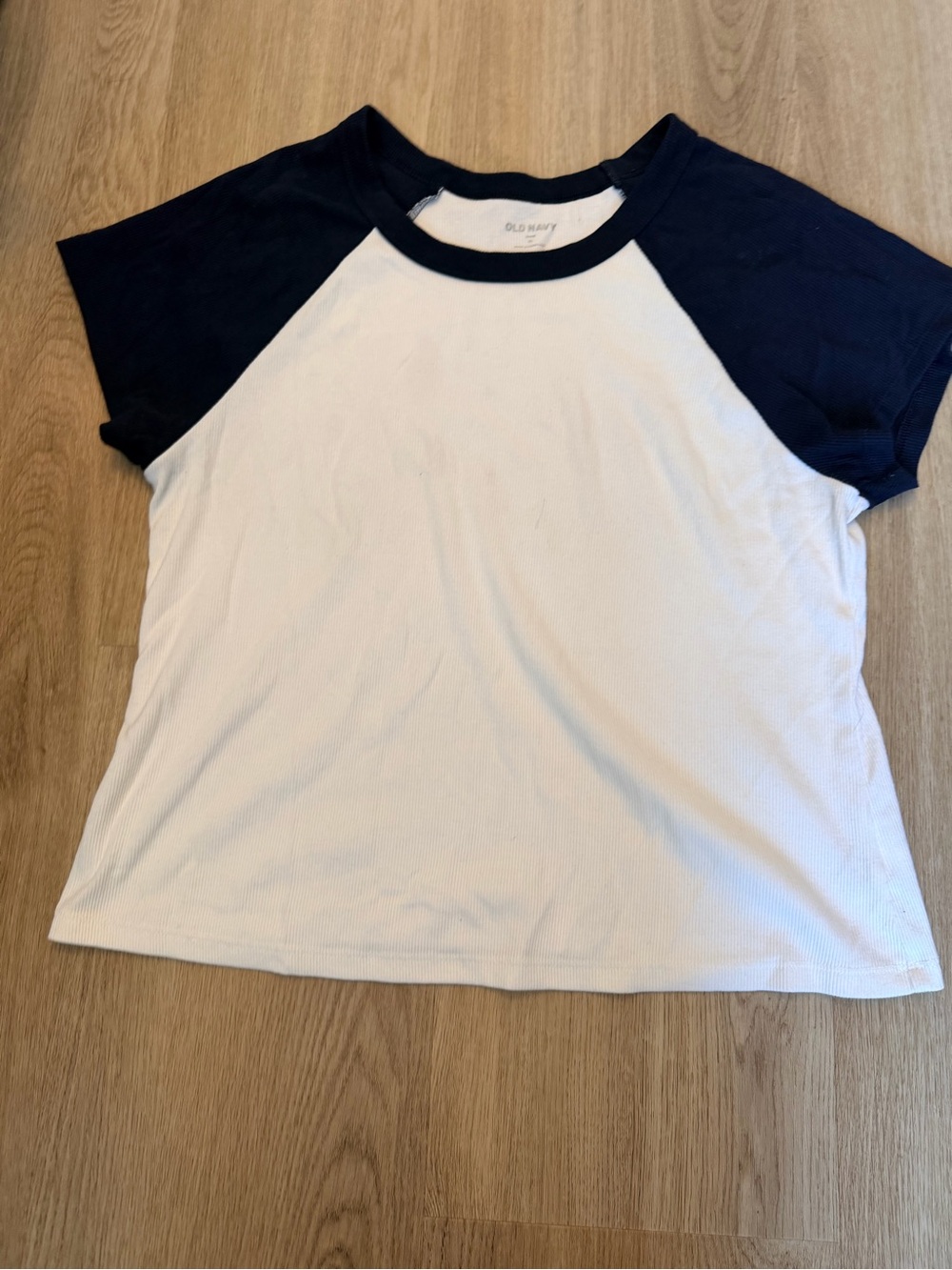 Old Navy Navy & White Ribbed Baseball Tee